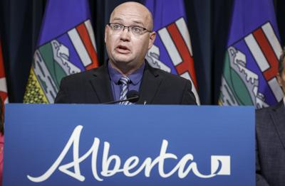 Alberta cabinet minister to follow rules after late-night Feucht legislature tour