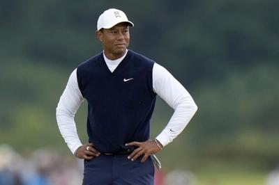 Tiger Woods doesn't 'have much left in this leg' to compete