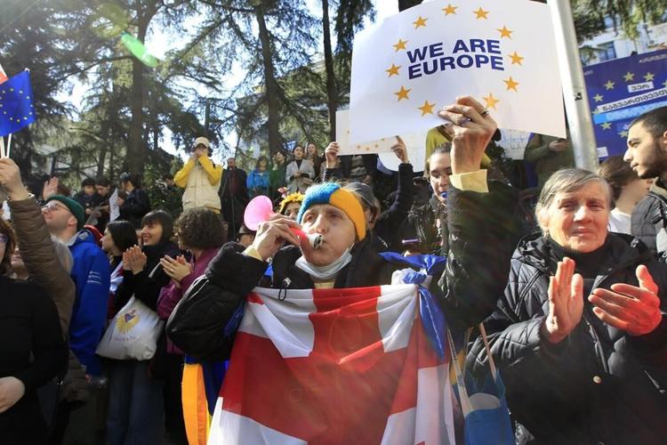 Georgia drops foreign agents law after massive protests