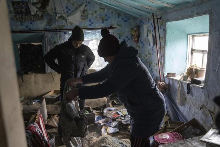 Free for a month, Kherson still toils to clear Russian traps