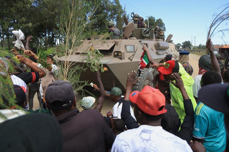Hundreds of youths protest outside Kenya's Ebola quarantine center for US citizens