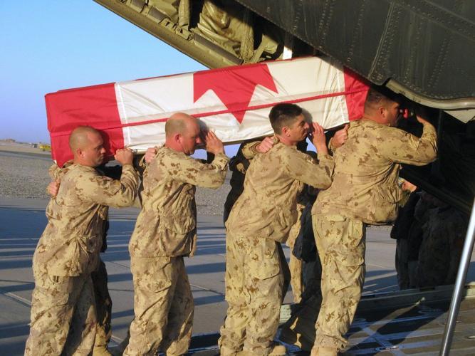 Defence Minister notes ��ɫtv troops' sacrifices after Trump downplayed role