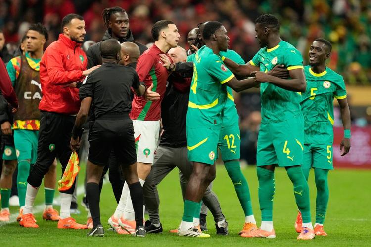 Chaos at Africa Cup of Nations final after Senegal players walk off field to protest penalty