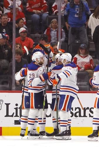NHL roundup: Draisaitl scores in OT to lift Oilers over Red Wings