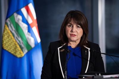 Alberta health minister confirms capacity strain after neonatal doctors sound alarm