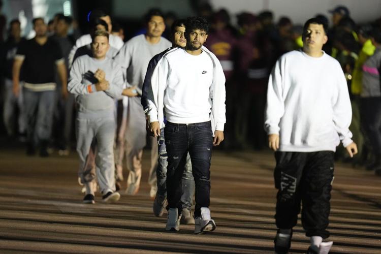 Trump asks Supreme Court for permission to resume deporting Venezuelan migrants under wartime law