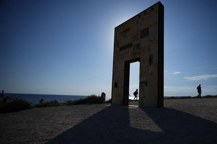 Pope marks July 4 by praying in Lampedusa for migrants who died seeking freedom and prosperity