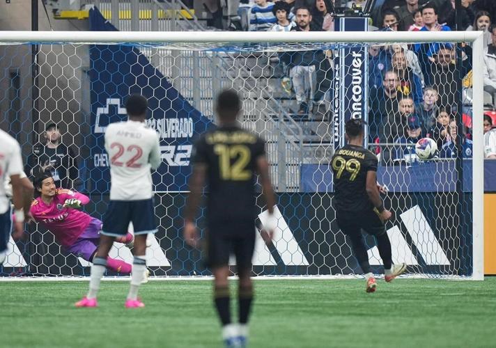 Sartini rips ref as Whitecaps exit MLS playoffs with 1-0 loss to LAFC