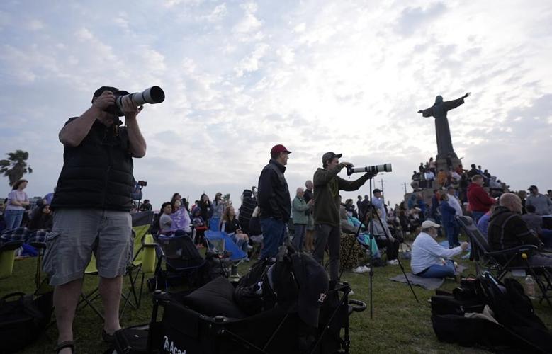 SpaceX comes close to completing test flight of mega rocket but loses spacecraft near end