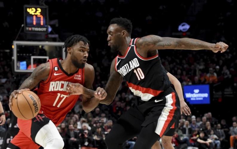 Lillard has 71 pts and 13 3s; Blazers beat Rockets 131-114