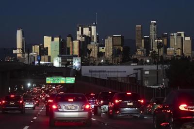 EPA: US fuel economy flat in 2021, emissions down slightly