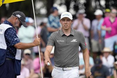 Schauffele overcomes 4-shot deficit, grabs lead at The Players Championship