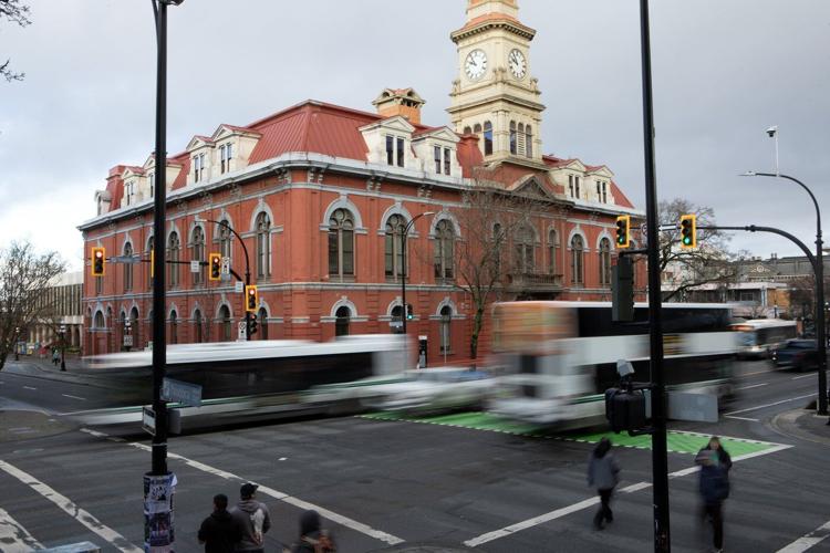 Gas leak at Victoria pool sends 8 to hospital, prompts shelter-in-place order