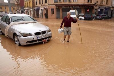 Spain's horrific flooding another nasty hit in a fall where climate extremes just keep coming