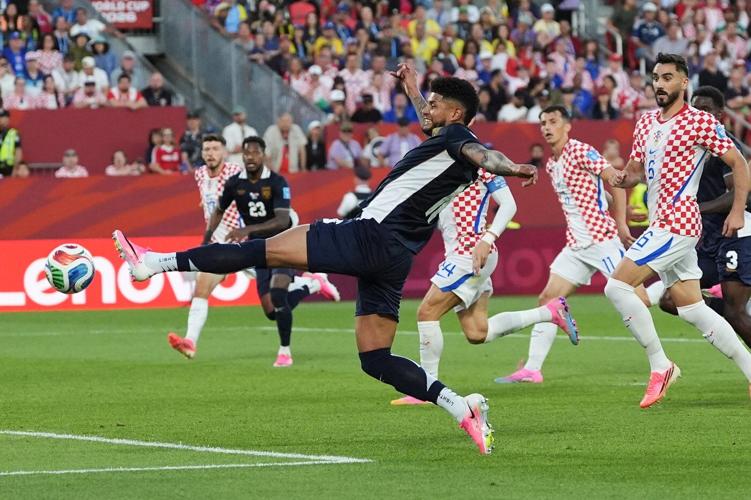 Croatia stays alive for World Cup knockout round and eliminates Panama with 1-0 win