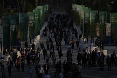 At UN climate talks, fossil fuel interests have hundreds of employees on hand