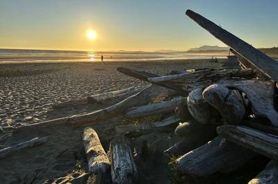 Here are some facts about the massive Russian quake and the tsunami it sent to B.C.