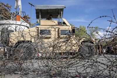 Suicide bomber kills 6 people near foreign ministry in Kabul