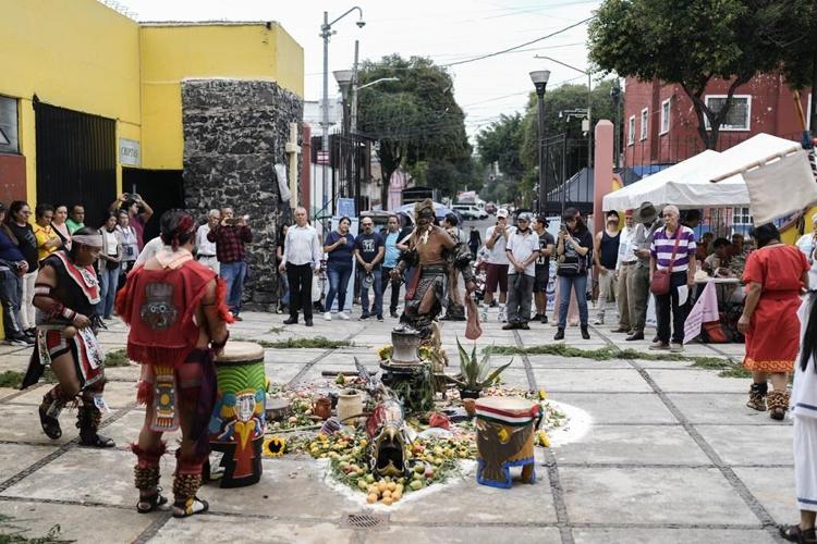 An offering, a fire, a prayer. How a Mexico City community celebrates its pre-Hispanic origins