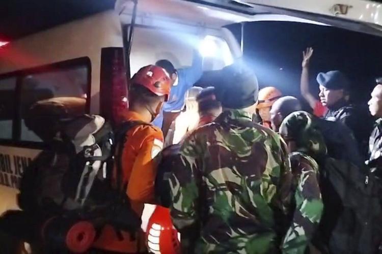 Rescuers retrieve body of Brazilian hiker who fell from Indonesian volcano