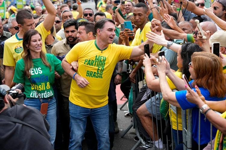 Brazil's Lula and Flávio Bolsonaro kick off their presidential campaigns