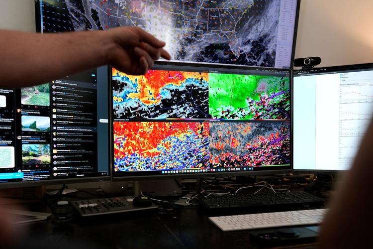 The calm before (and during) the storm: When tornadoes near, Nashville turns to informed volunteers
