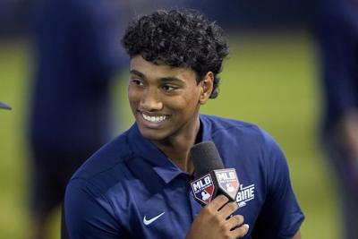 Blue Jays sign first-round draft pick, shortstop Arjun Nimmala