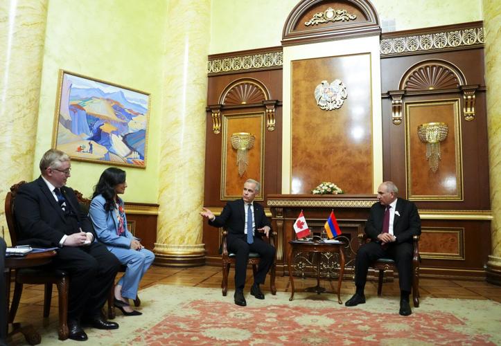 Prime Minister arrives in Armenia for European Political Community summit