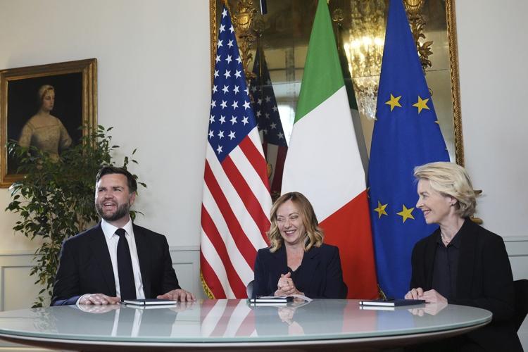 Italy's Meloni scores diplomatic win as 'bridge builder' by bringing US and EU to the same table