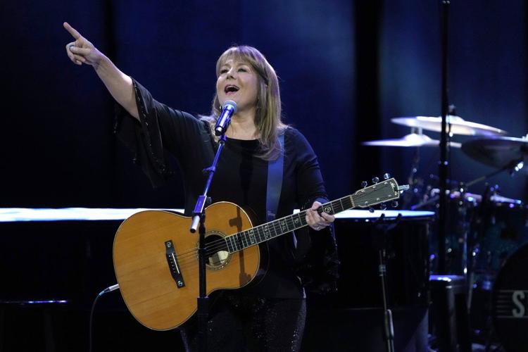 As Nashville toasts Anne Murray, stars call for Country Music Hall of Fame induction