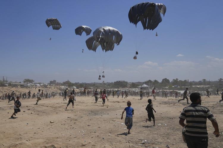 The top photos of the day by AP's photojournalists