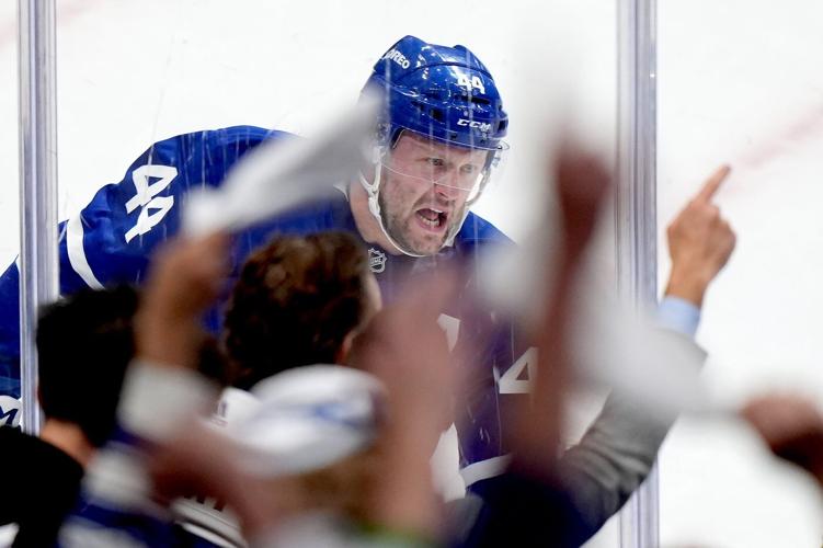 Maple Leafs begin post-Marner era in Toronto after star winger's departure