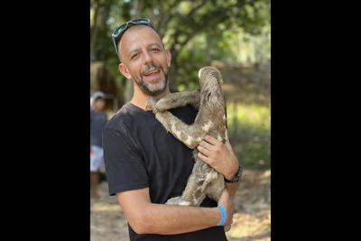 Family of aid worker detained in Central African Republic for alleged rebel contacts urge release