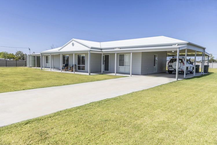 A remote Australian town seeks a doctor, offering a $400,000 salary and free rent