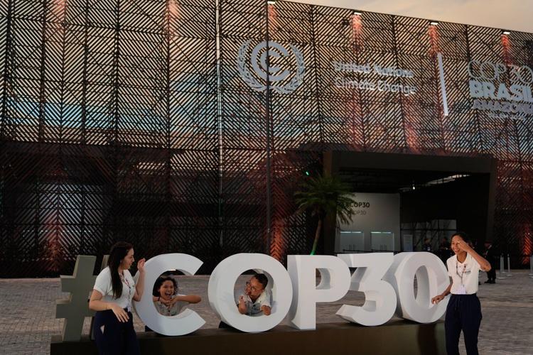 Climate talks start with call for faster action and more togetherness, but without the US