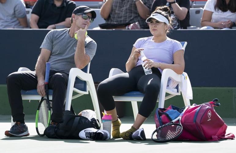 Andreescu and Fernandez lift Canada past Italy at Billie Jean King Cup