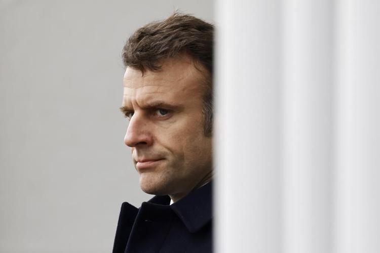 Why are the French so angry over retiring 2 years later?