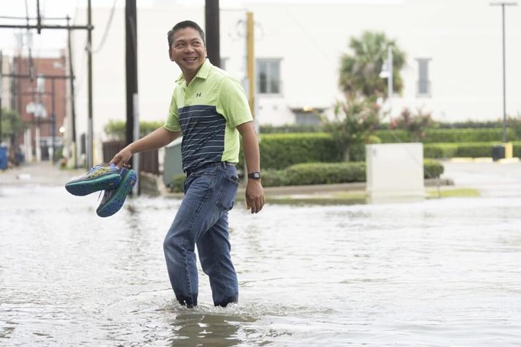 Tropical Storm Alberto forms in southwest Gulf, 1st named storm of the hurricane season