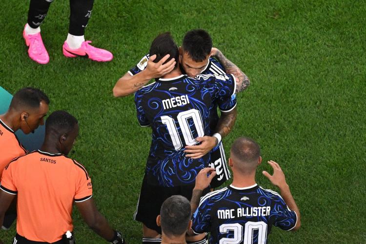 Messi scores again as defending World Cup champ Argentina beats Jordan 3-1 to sweep group