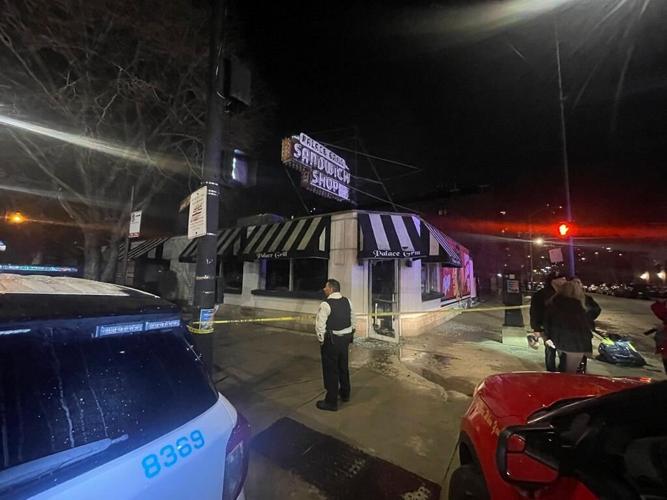Fire causes extensive damage to iconic Chicago restaurant known for its breakfasts