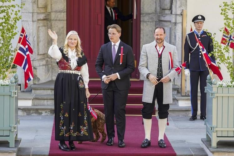 Norway's ailing king celebrates Constitution Day as thousands of flag-waving children cheer