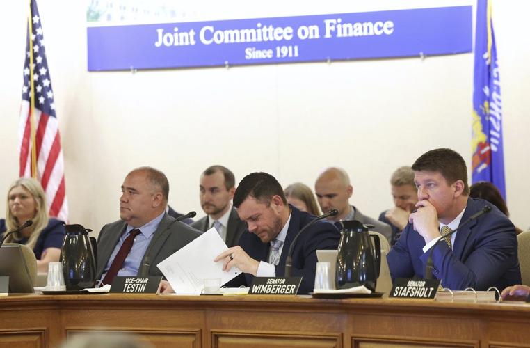 Wisconsin Republicans look to Democrats to pass the state budget deal