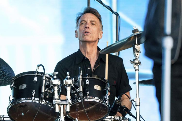 Pearl Jam drummer Matt Cameron says he's leaving the band after nearly 30 years