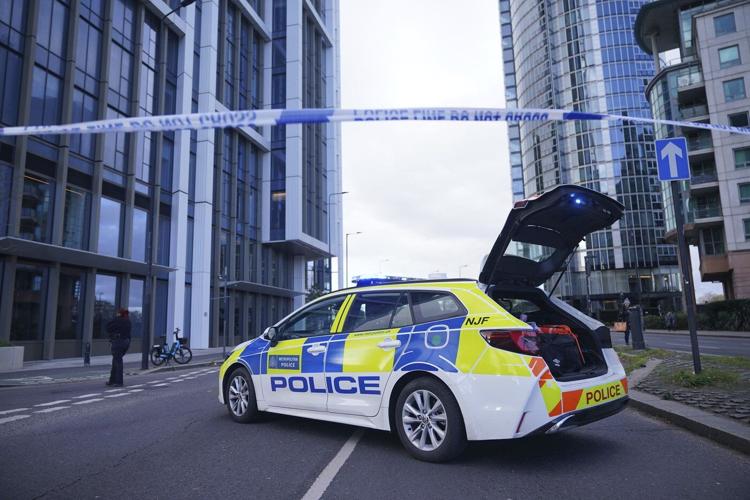 The US Embassy in London returns to normal after police blow up a package