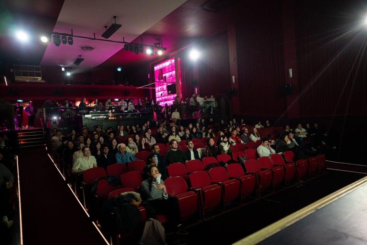 Does your single friend excel? Try a PowerPoint dating pitch