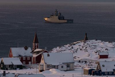 Fact File: Trump makes false claim about Greenland's 'two dogsled' defence capacity