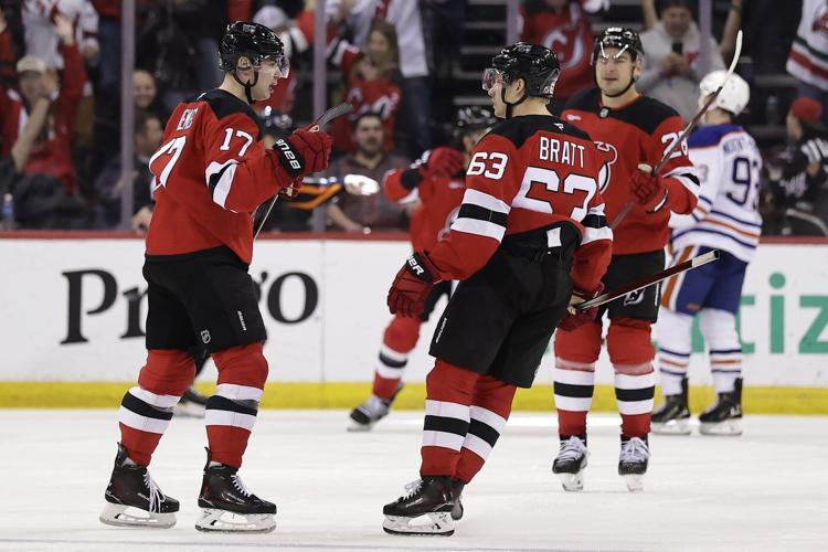 Jesper Bratt has a goal and 2 assists in the Devils' 3-2 comeback win over the Oilers