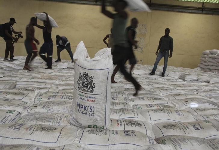 Russia gives fertilizer to Malawi, seeks African support