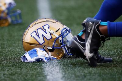 Bombers GM in holding pattern while Oliveira, Schoen examine NFL options