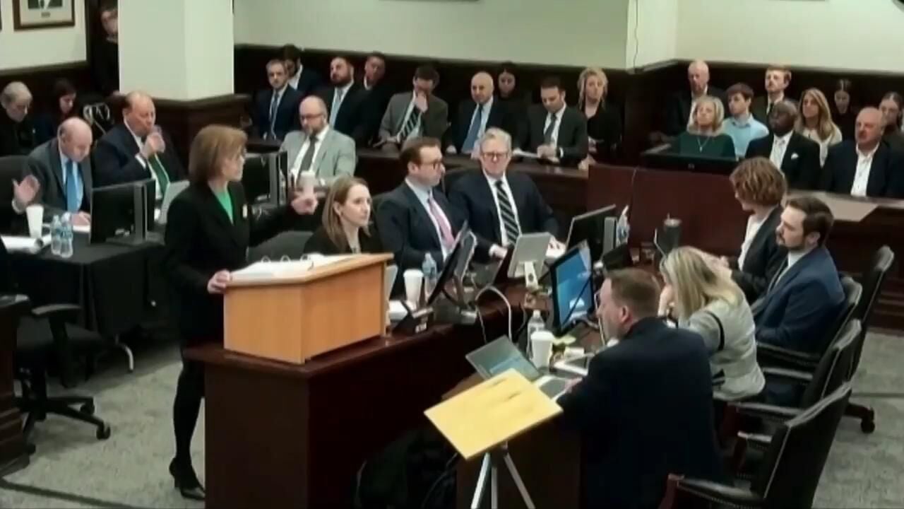 2 News Article Image Un jury délibère lors du procès pour corruption d'anciens cadres de FirstEnergy accusés d'un pot-de-vin de 4,3 millions de dollars.